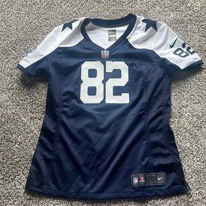 Cowboys witten jersey. Authentic nfl brand